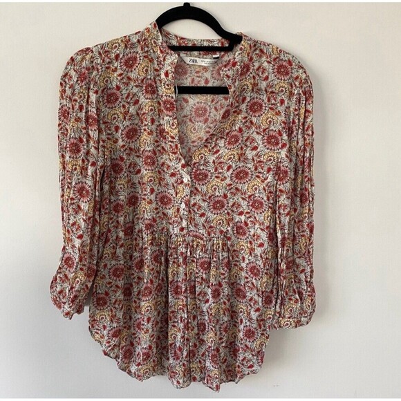 Zara Tops - ZARA Women's The Lola Floral Hi-Low Long Sleeve V-Neck Blouse Size L